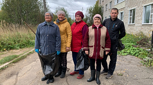 Активисты ТОС «Железнодорожный», решили не сидеть сложа руки и вышли на субботник